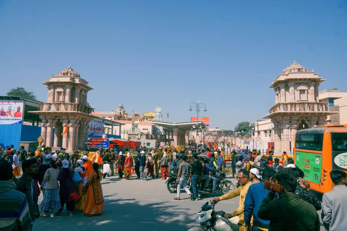 A Complete Travel Guide to Ayodhya Dham